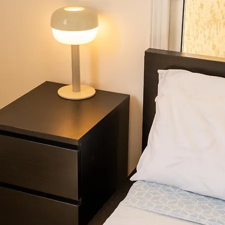 Hippo One Bedroom Flat *