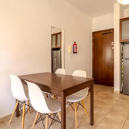 Hippo One Bedroom Flat * Larnaca