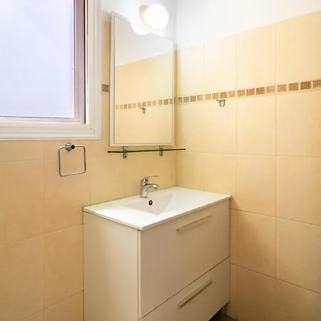 Hippo One Bedroom Flat Larnaca