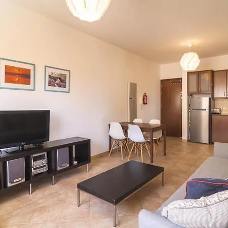 Apartment Hippo One Bedroom Flat Larnaca