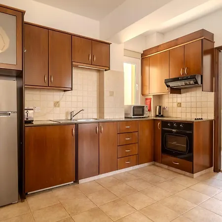 Hippo One Bedroom Flat * Larnaca